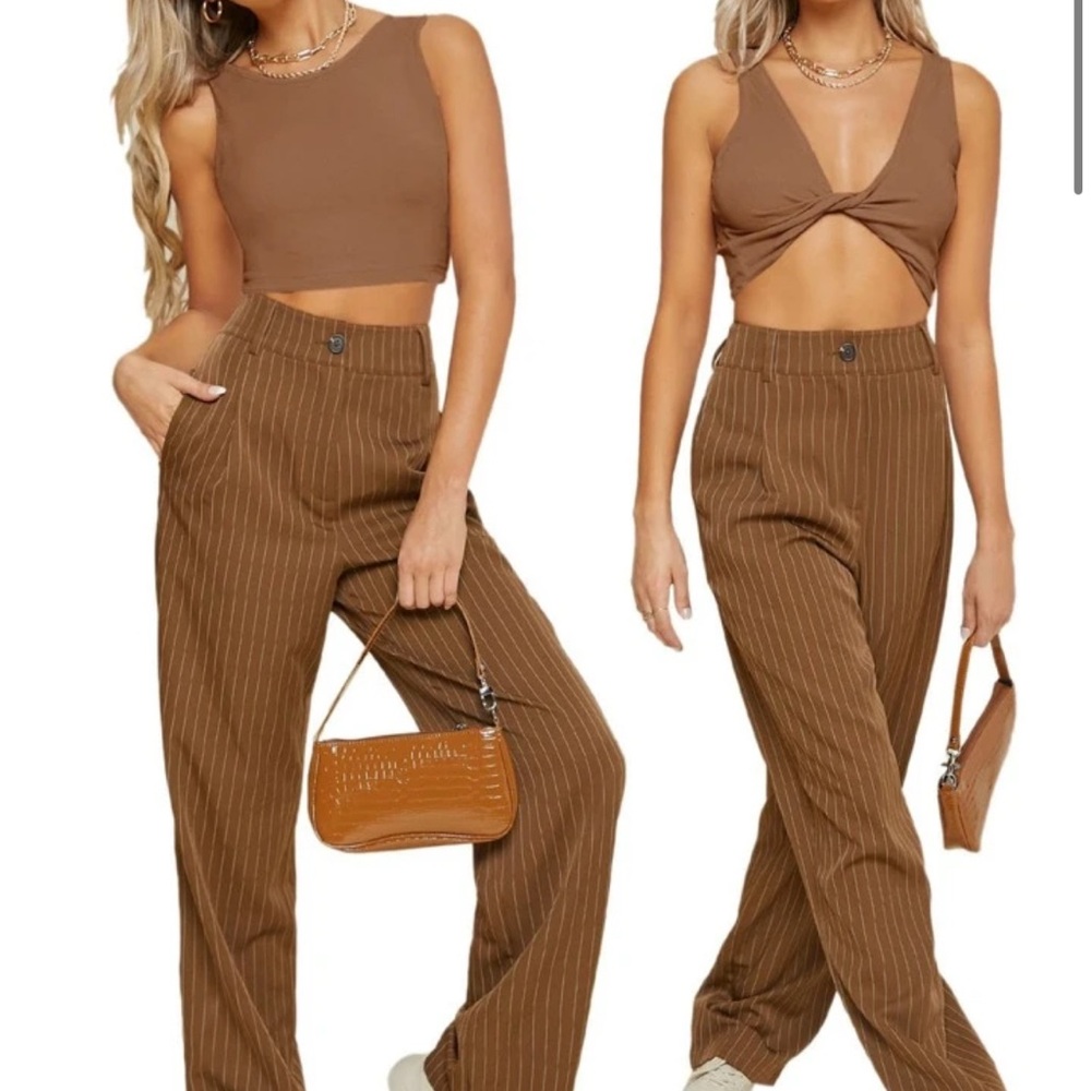 Women’s Twist Detail Two Way Rib-Knit Crop Tank Top